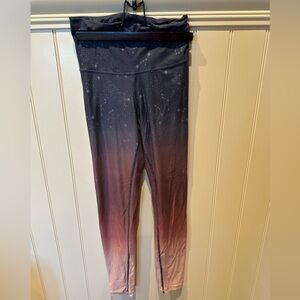 AR-33 Ladies Women’s Size Small Navy Plum Purple & Pink Leggings Yoga Pa…